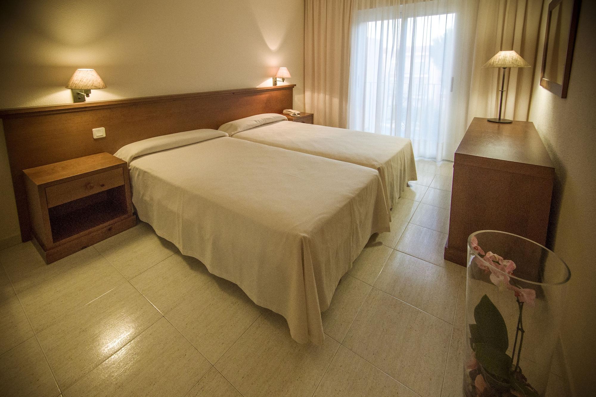Aparthotel Las Dunas チクラナ・デ・ラ・フロンテーラ エクステリア 写真
